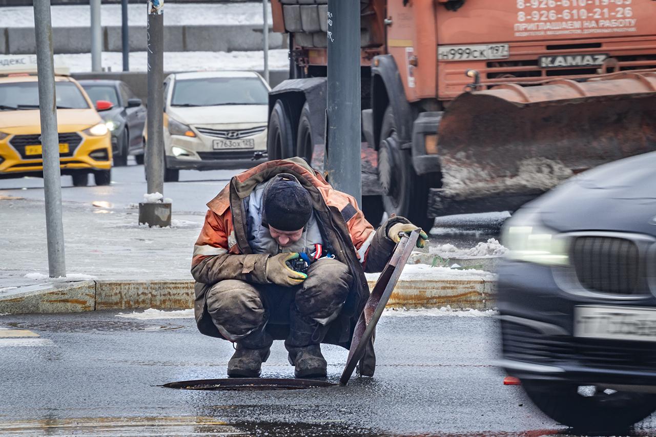 Трехнедельный труп обнаружили в коллекторе в центре Москвы
