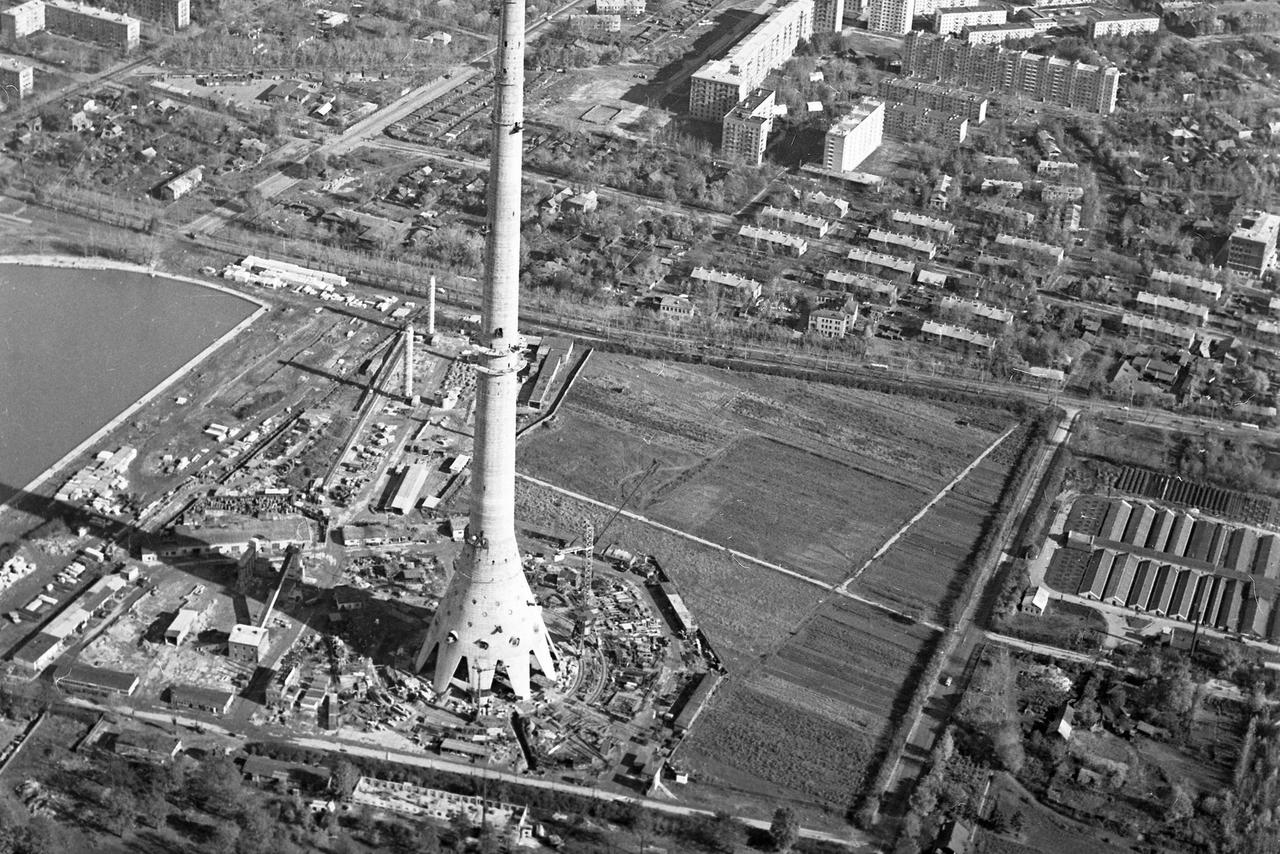 Россияне вспомнили строительство Останкинской телебашни