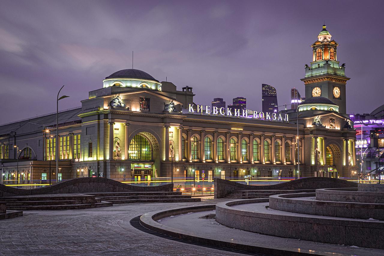 Россияне поспорили из-за снесенного рынка у московского вокзала