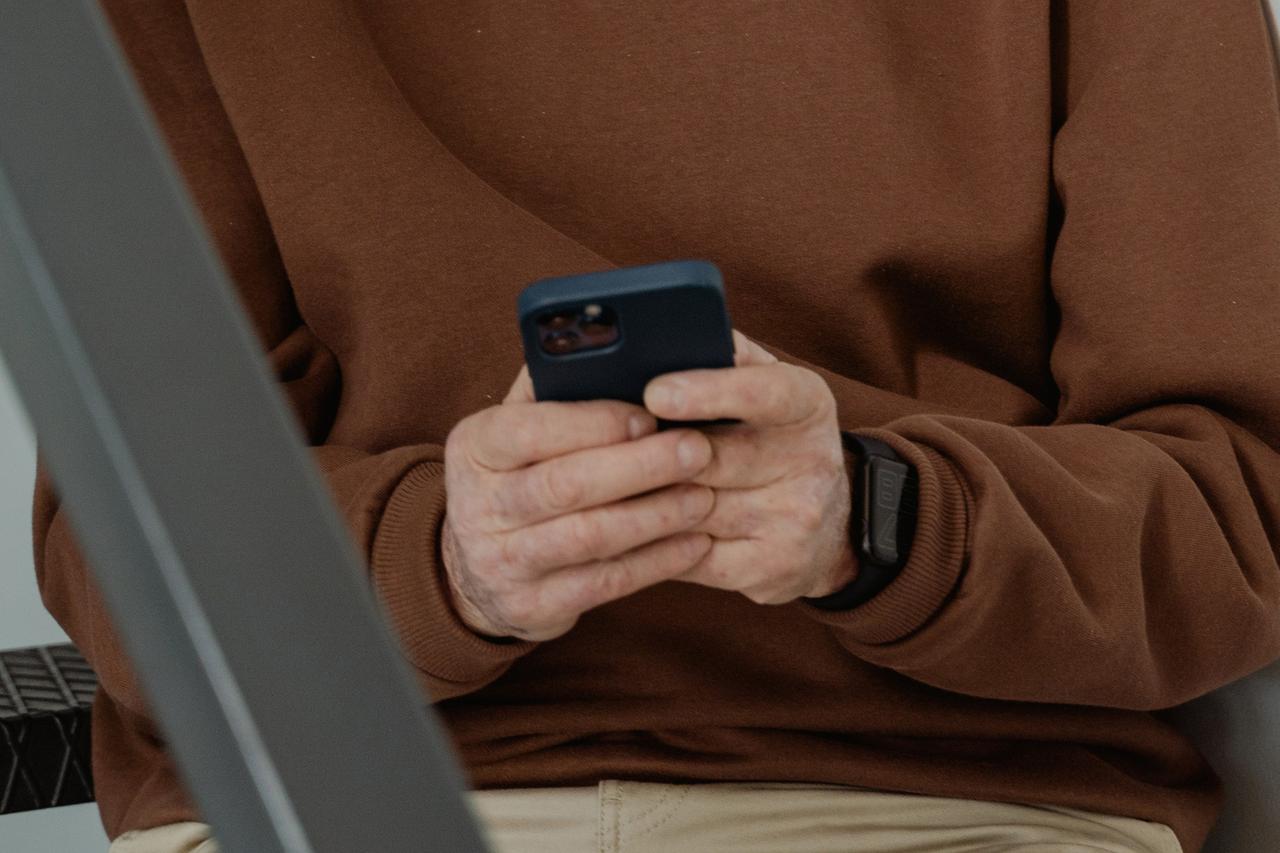 Мошенники из Самары по старой схеме обманывали московских пенсионеров