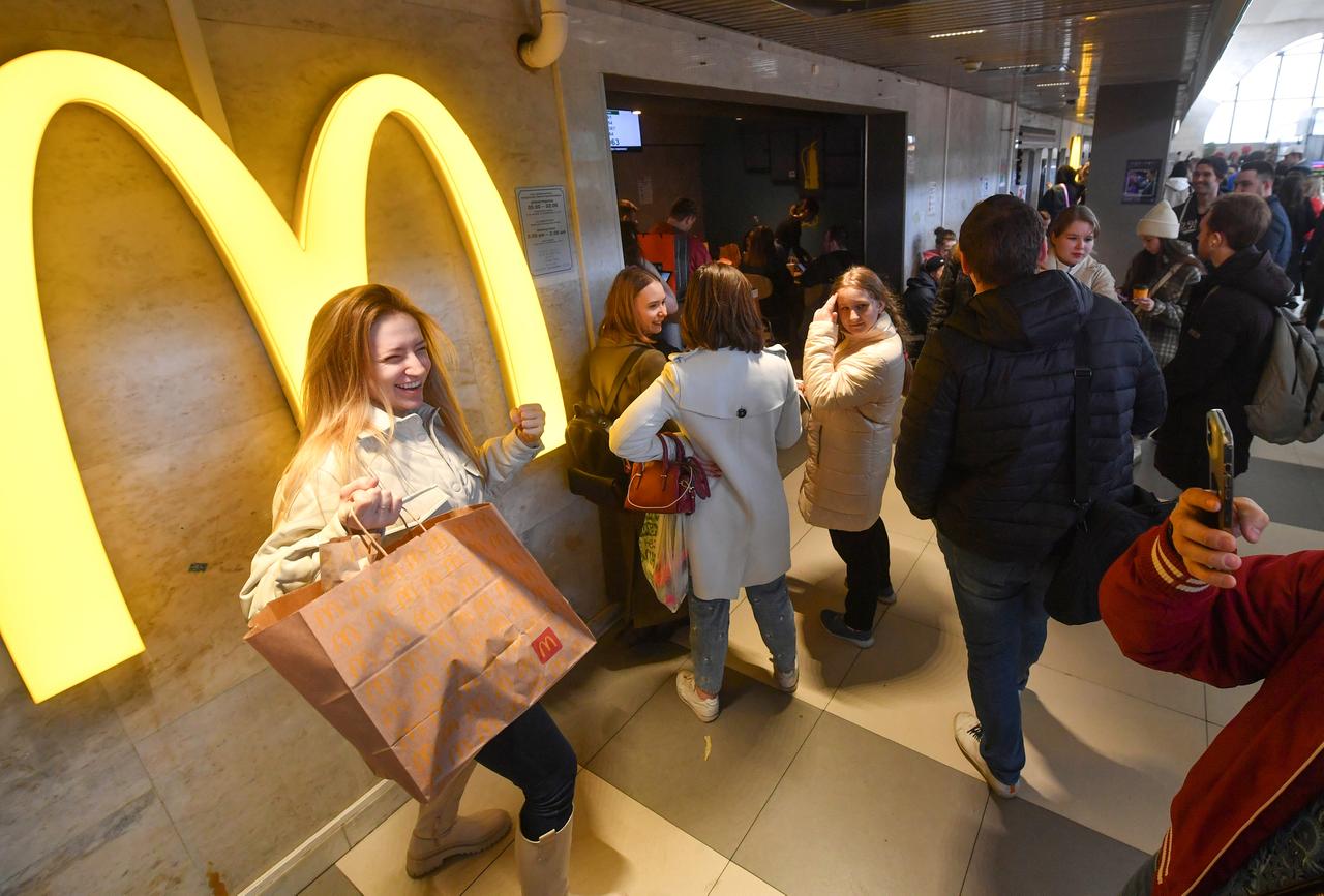 Стало известно еще одно возможное название «Макдоналдса» после ребрендинга