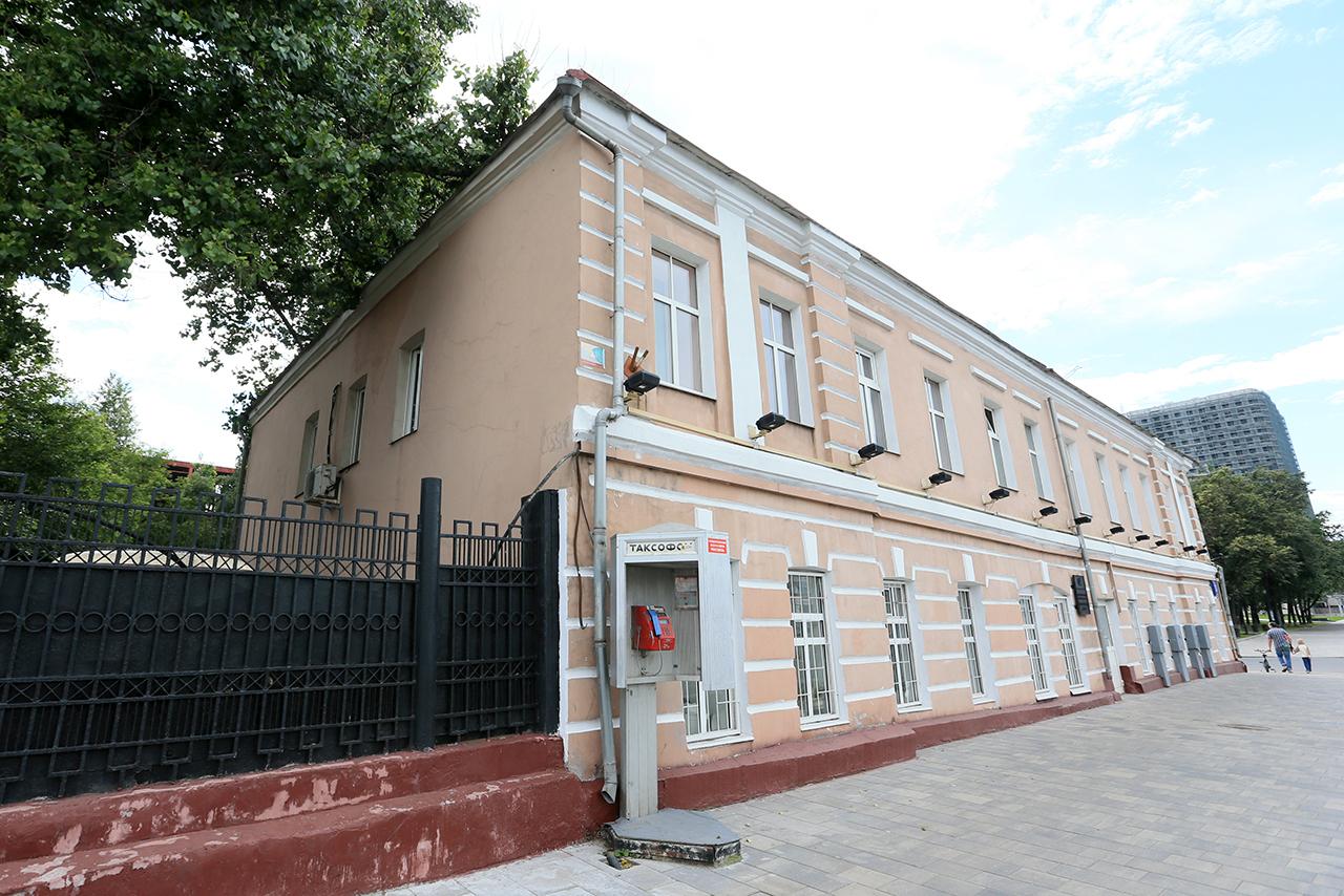 Названа стоимость аренды особняка в Москве