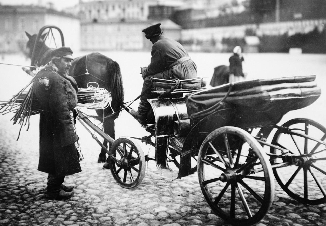 «Не все вам нашего брата давить!» Как жили, работали и сколько получали за свою работу столичные извозчики