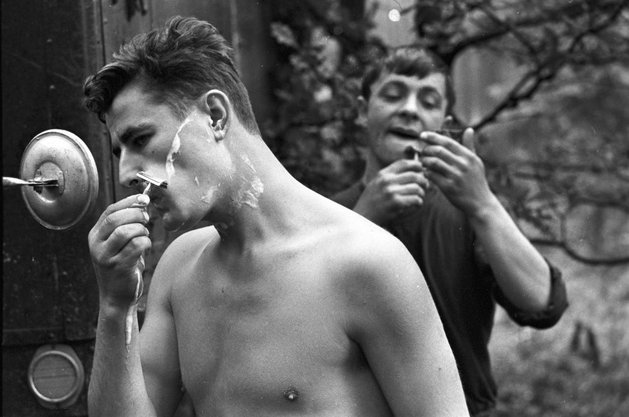 В сети обсудили имевшийся у каждого советского мужчины набор