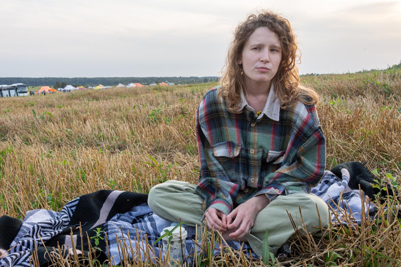 Беременная Монеточка заявила о бессмысленности медицинской помощи при родах