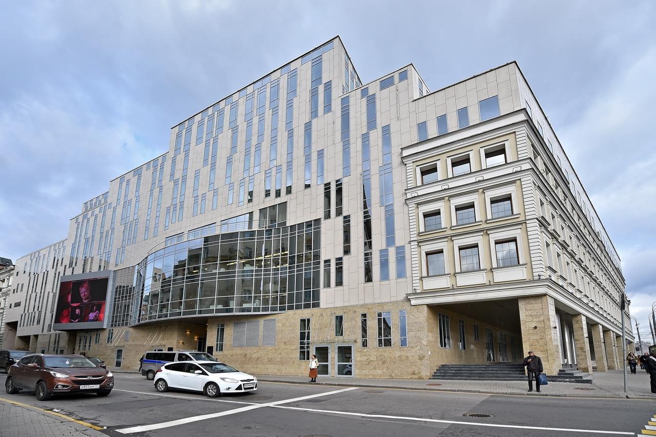 Москвичи поделились впечатлениями от жизни в доме-театре