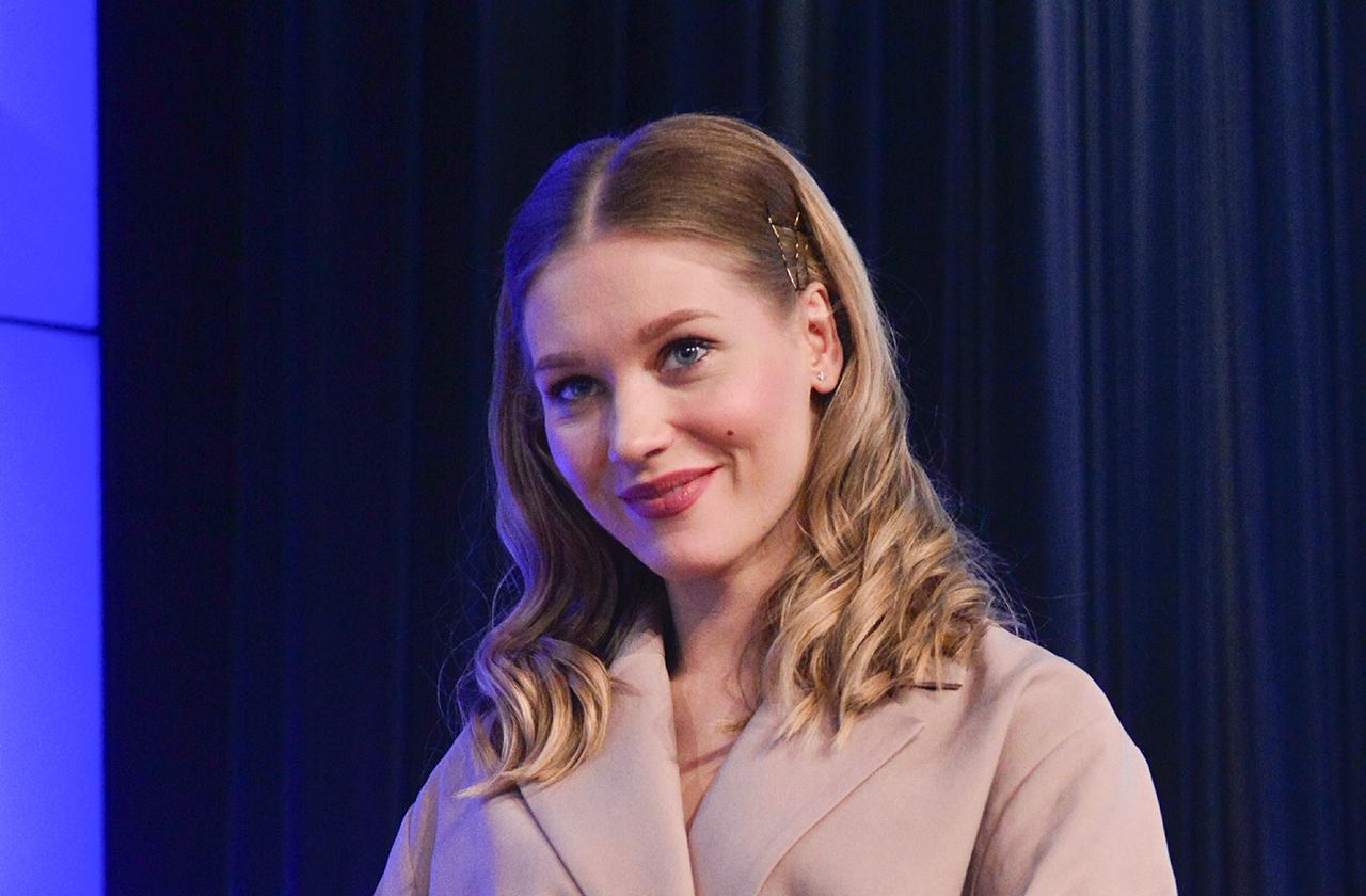 Асмус высказалась об интимной близости с малознакомыми мужчинами