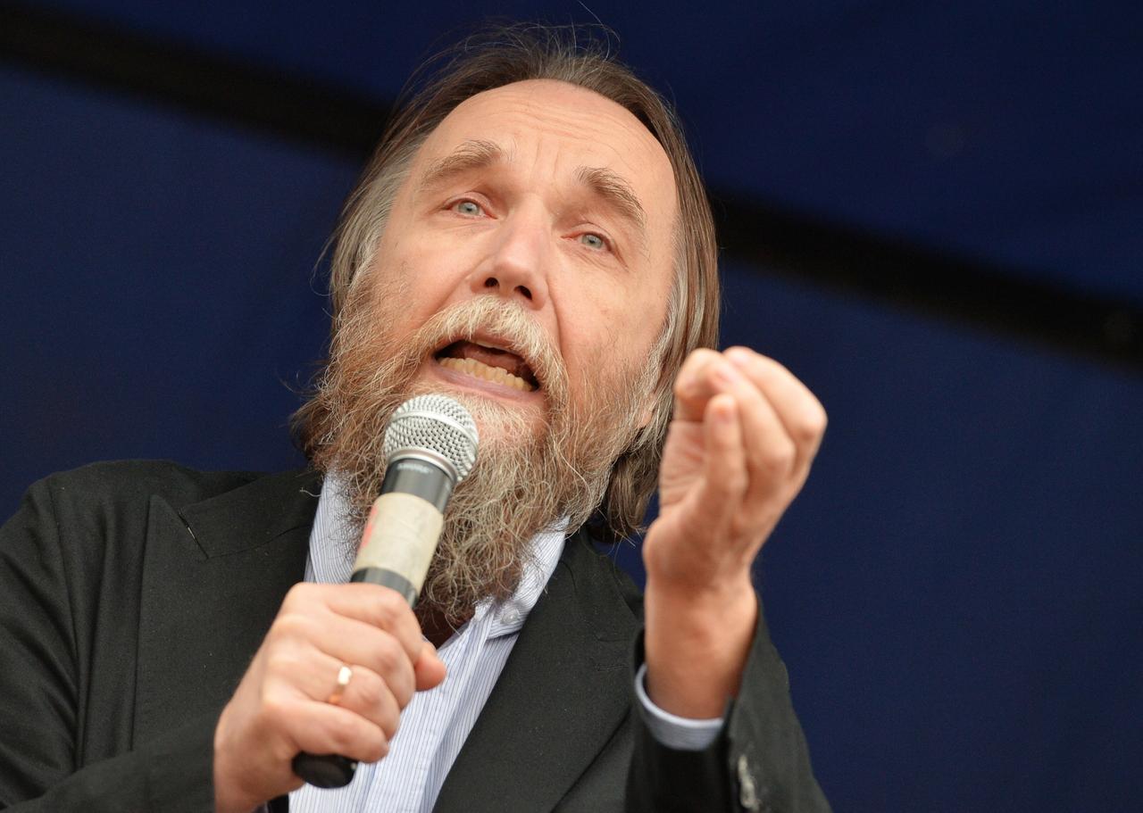 Политолог Дугин попал в больницу после смерти дочери