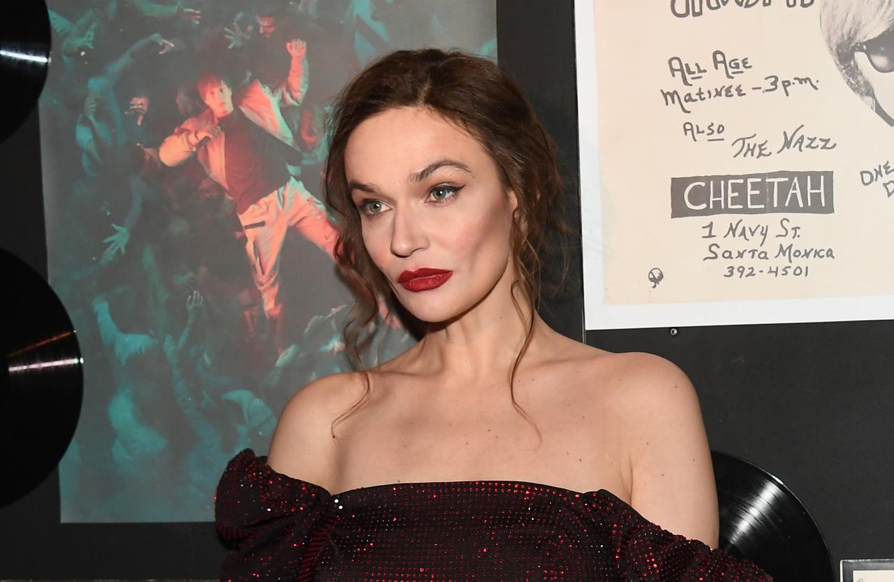 Раздевшуюся догола Водонаеву сравнили с героиней романа «Мастер и Маргарита»