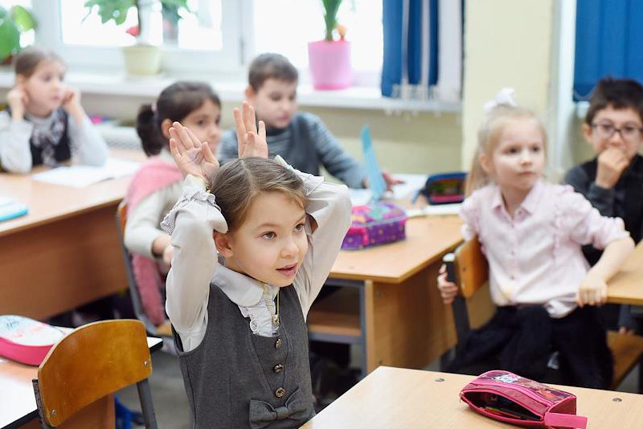 Педиатр перечислил позволяющие не заболеть ребенку в школе базовые правила 