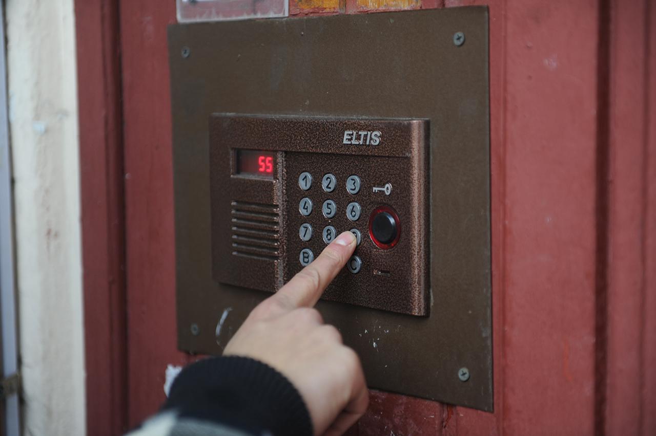 Москвичка зарегистрировала в своей «резиновой» квартире 150 иностранцев