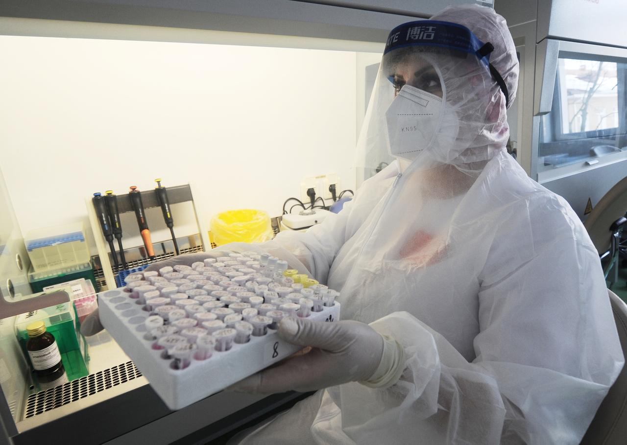 В России установлен антирекорд по количеству заражений COVID-19