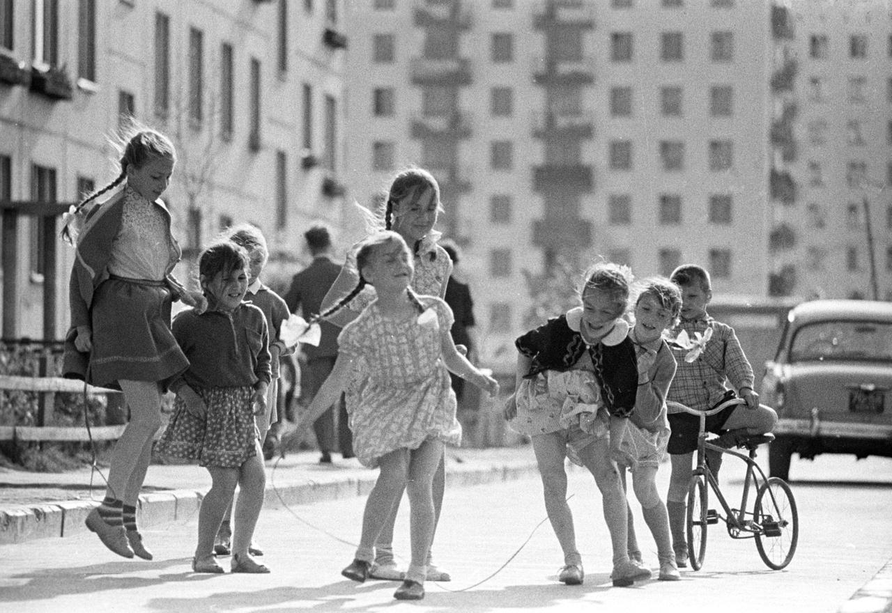 Россиянка рассказала о местах для игр детей из «приличных» семей в СССР