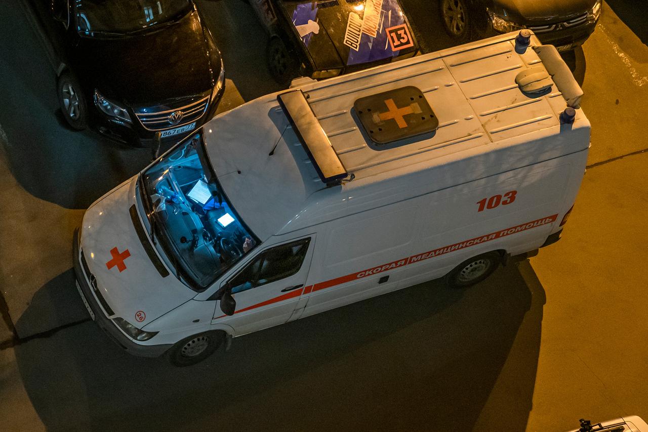 Шестисантиметровый прут попал в глаз подростку в Подмосковье на футболе 