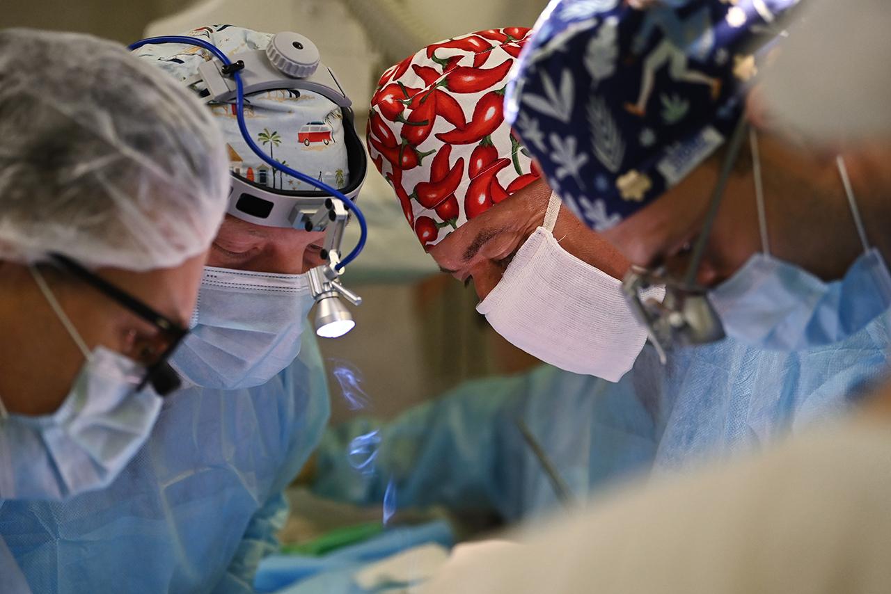 Врачи удалили жительнице Подмосковья 40-сантиметровую опухоль яичника