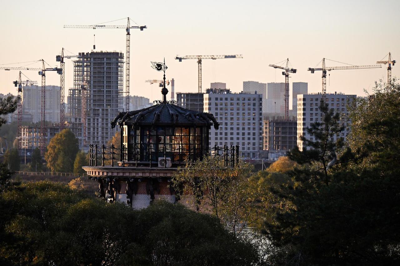 В Москве сильно снизилось число поступающих в продажу новостроек