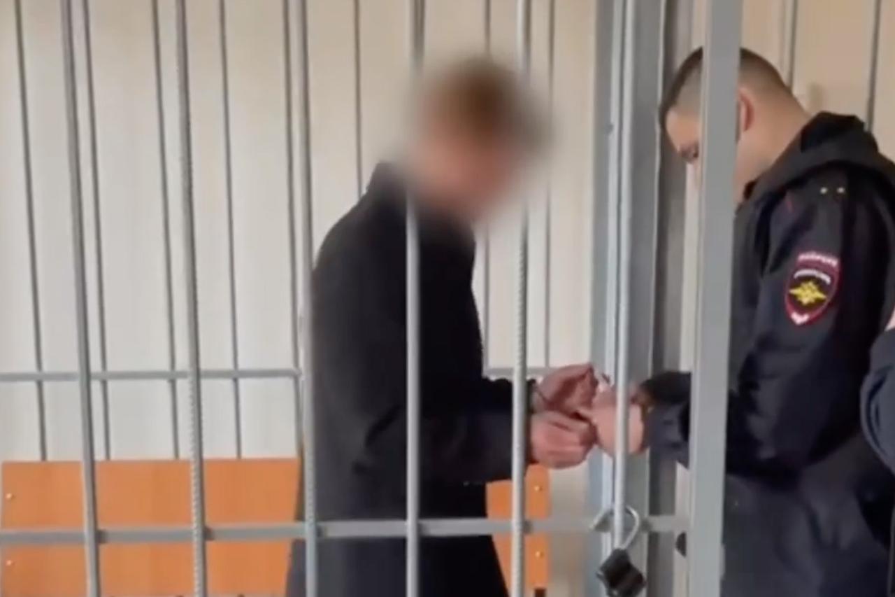 Санитар пансионата задушил пенсионера в Подмосковье