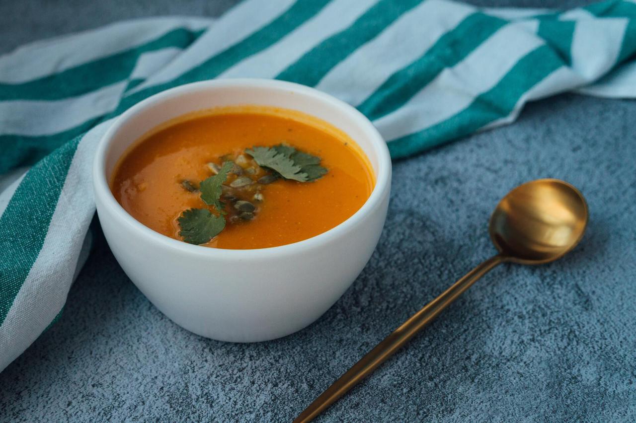 Нутрициолог раскрыла позволяющие не набрать вес в холода правила