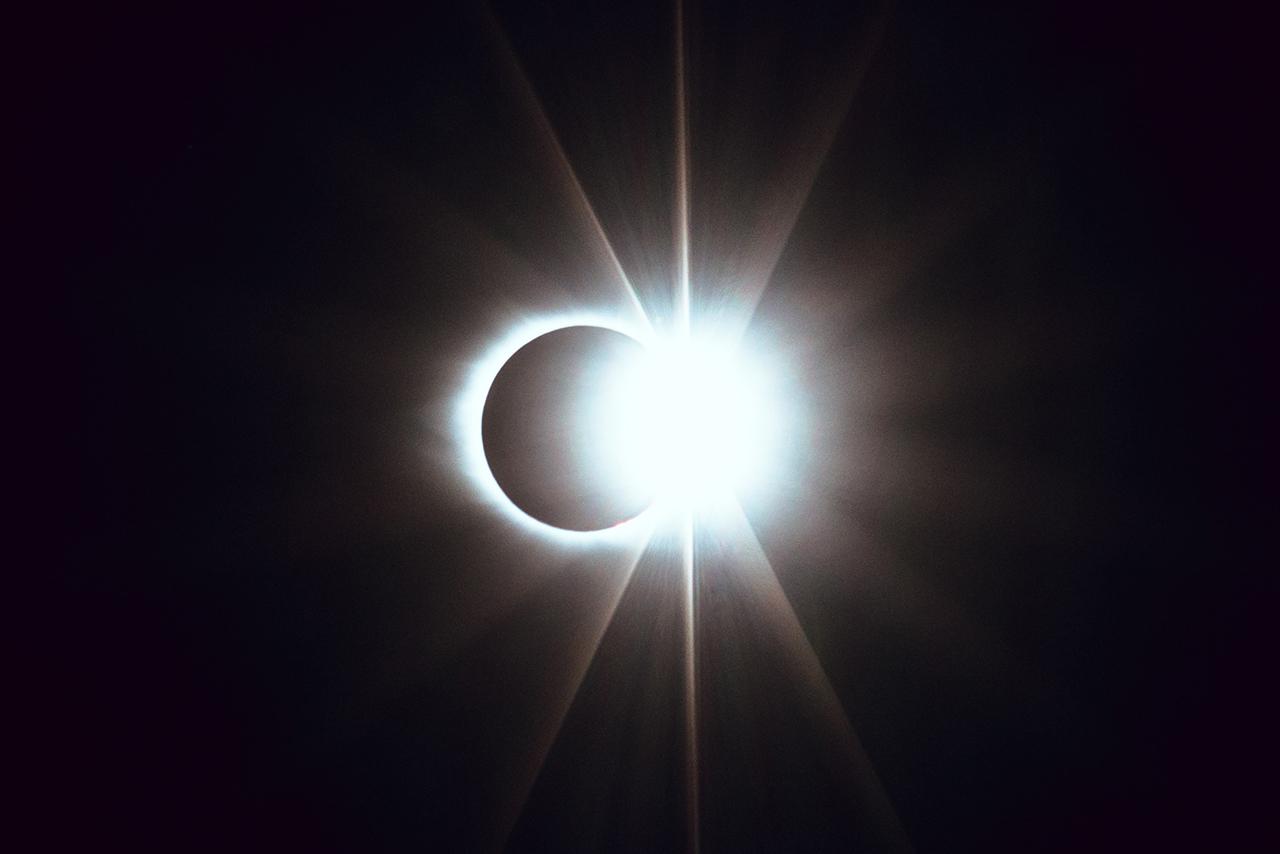 Названа дата солнечного затмения в Москве