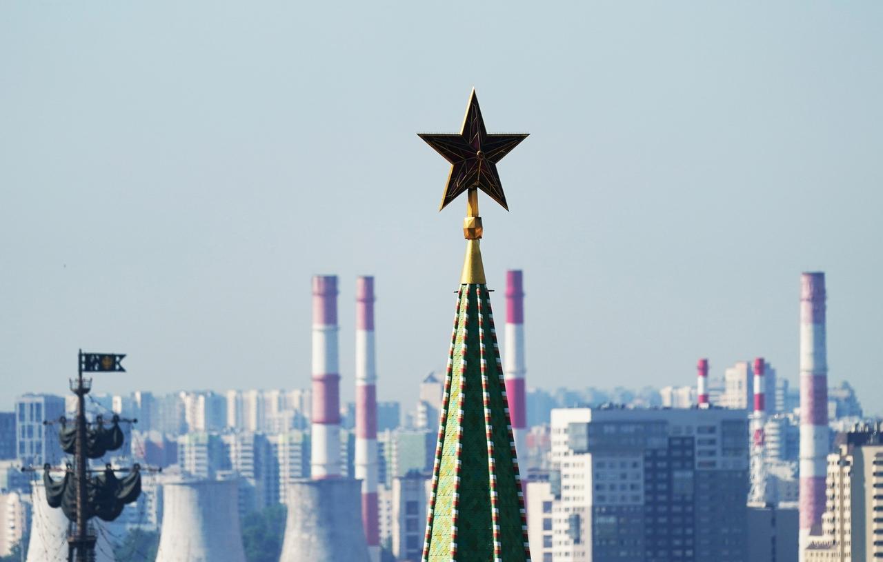 Раскрыт вес рубиновых звезд на башнях Московского Кремля 