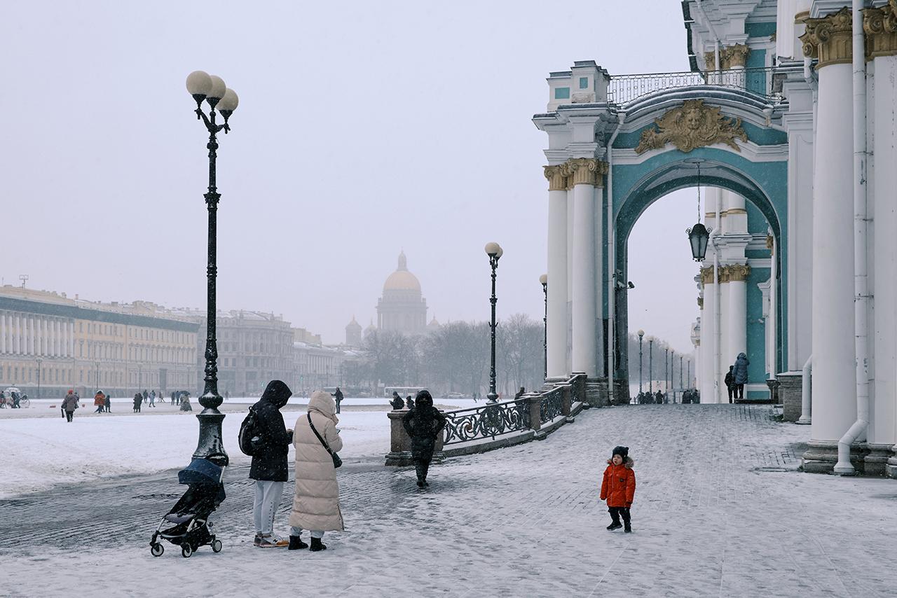 Названы самые популярные направления из Москвы на Новый год
