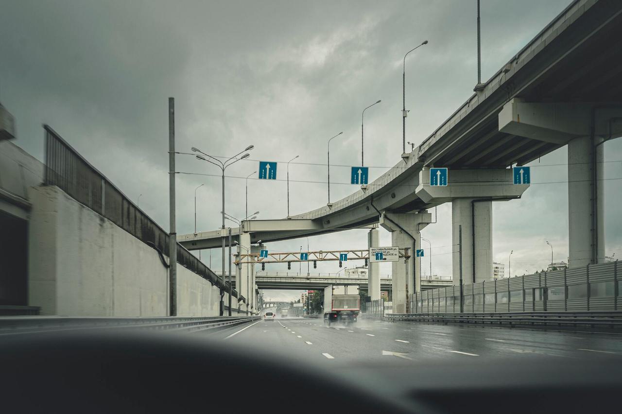 МЧС выпустило экстренное предупреждение о непогоде в Подмосковье