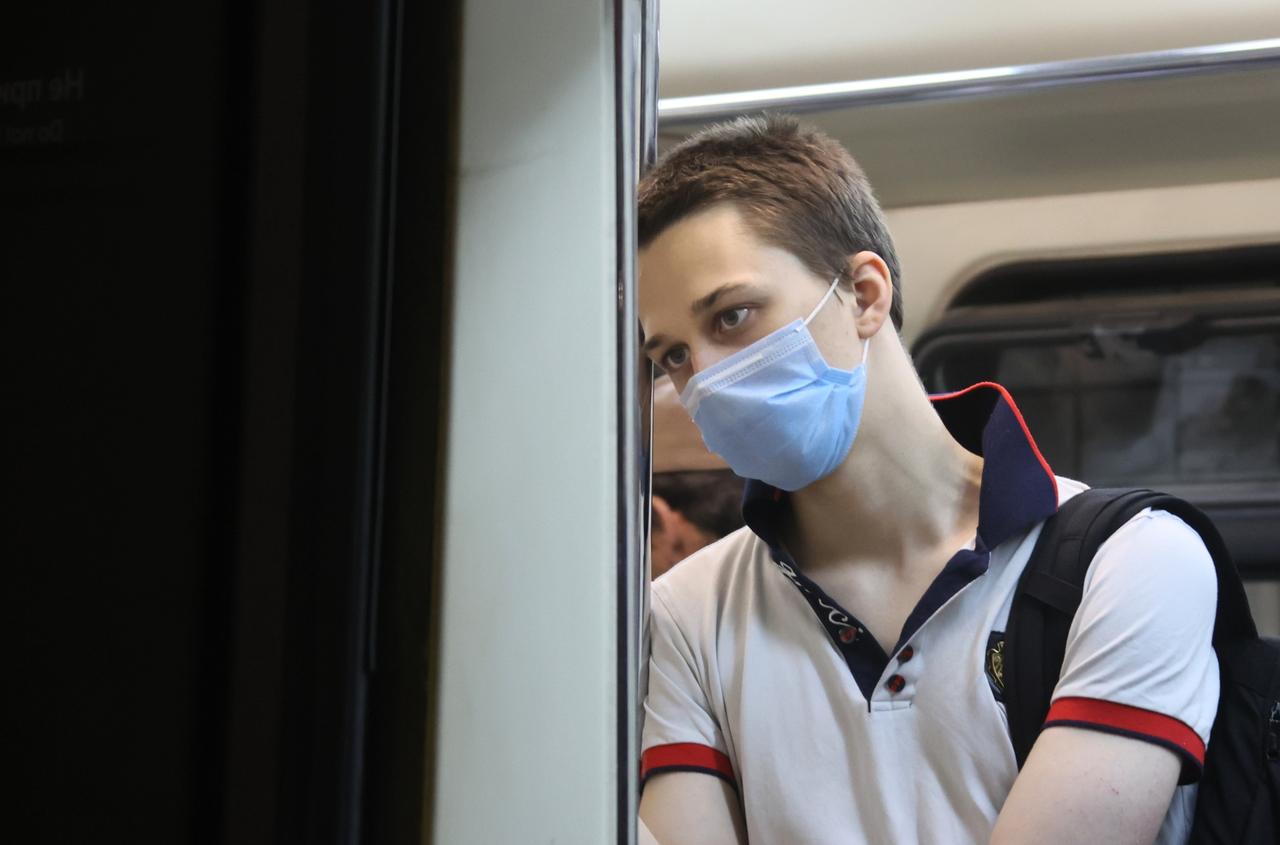 Показатели заболеваемости COVID-19 начали расти в Москве