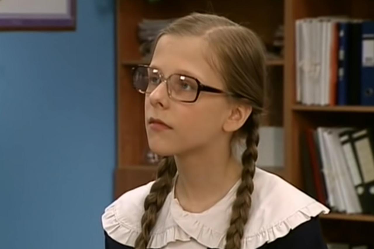 Актриса Лиза Арзамасова намекнула на продолжение сериала «Папины дочки»