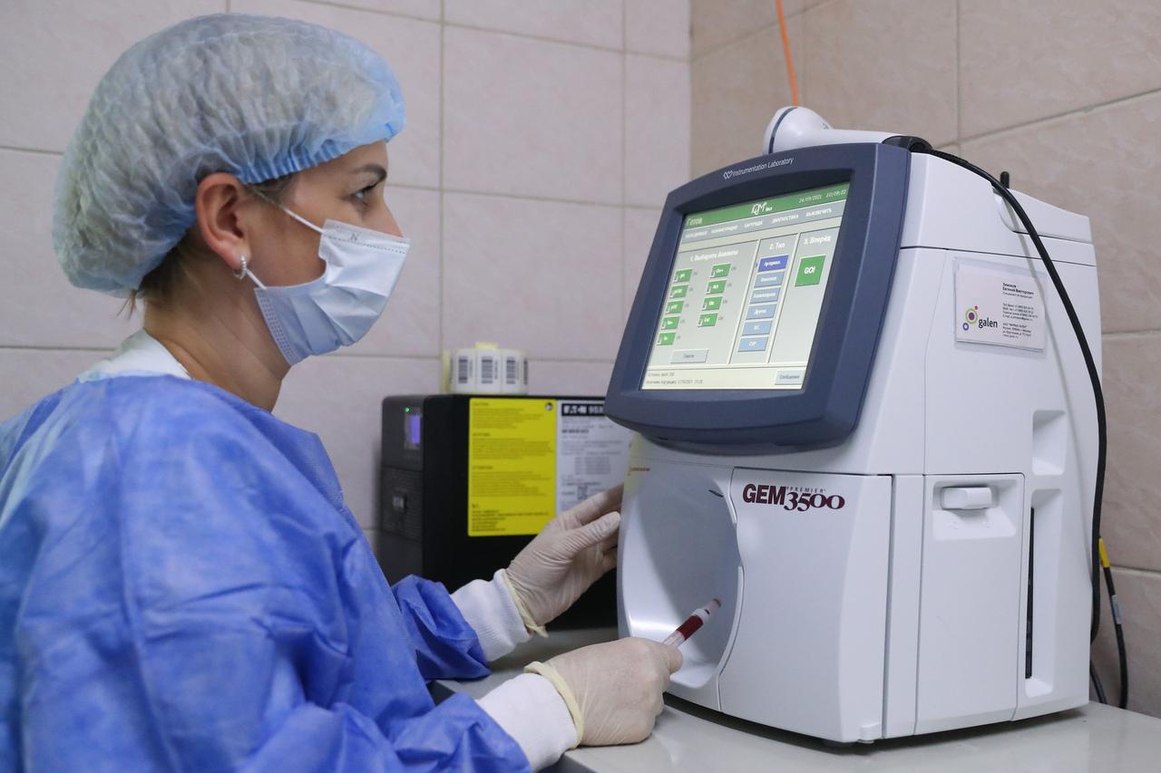 Диетолог Гинзбург перечислил способы победить хроническую усталость