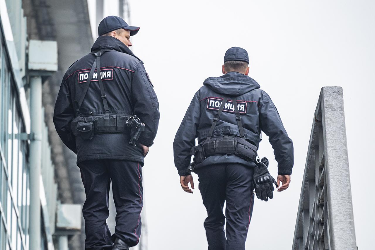 Подростка изрезали ножом на юге Москвы