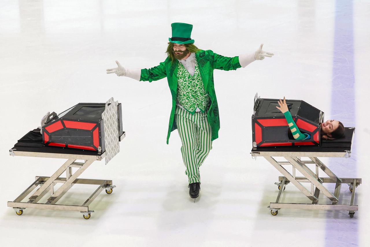 Репетиция ледового спектакля "Волшебник страны Оз" в Москве