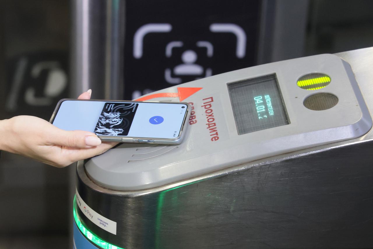 Пассажиров столичного транспорта защитят от «проблем из-за рубежа»