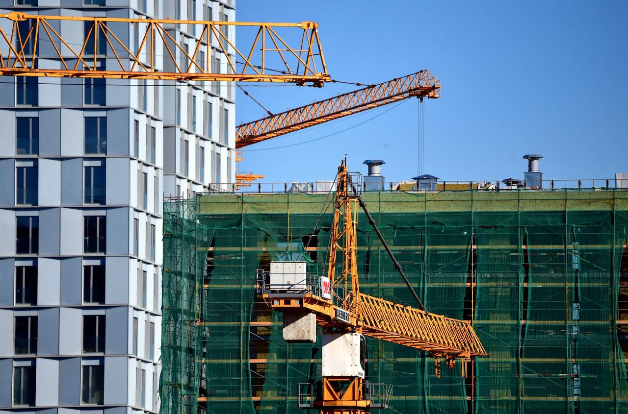 Московская крановщица вспомнила о самых опасных случаях на столичных стройках