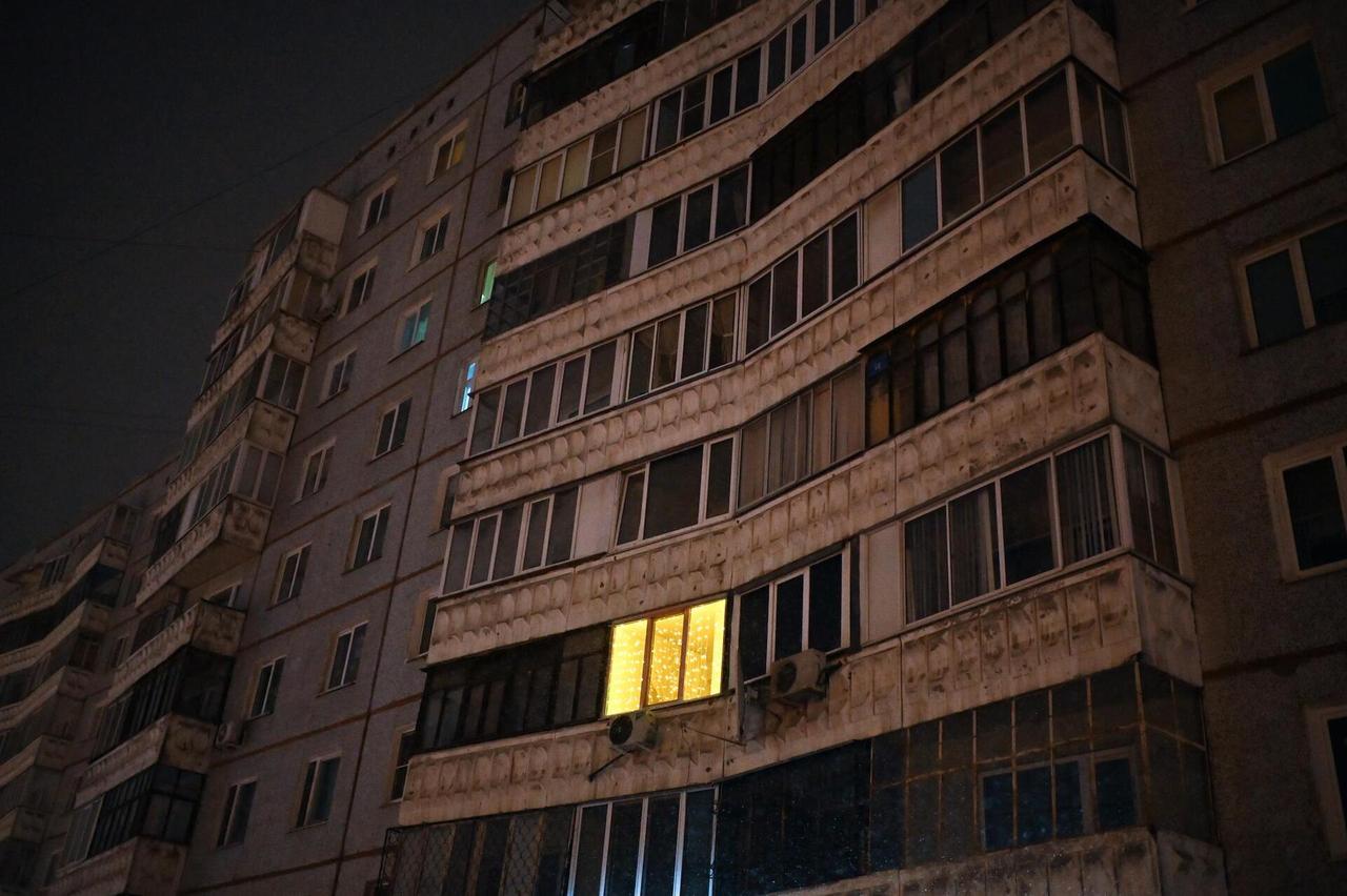 Жалоба москвичей на громкие утехи пожилой соседки развеселила россиян