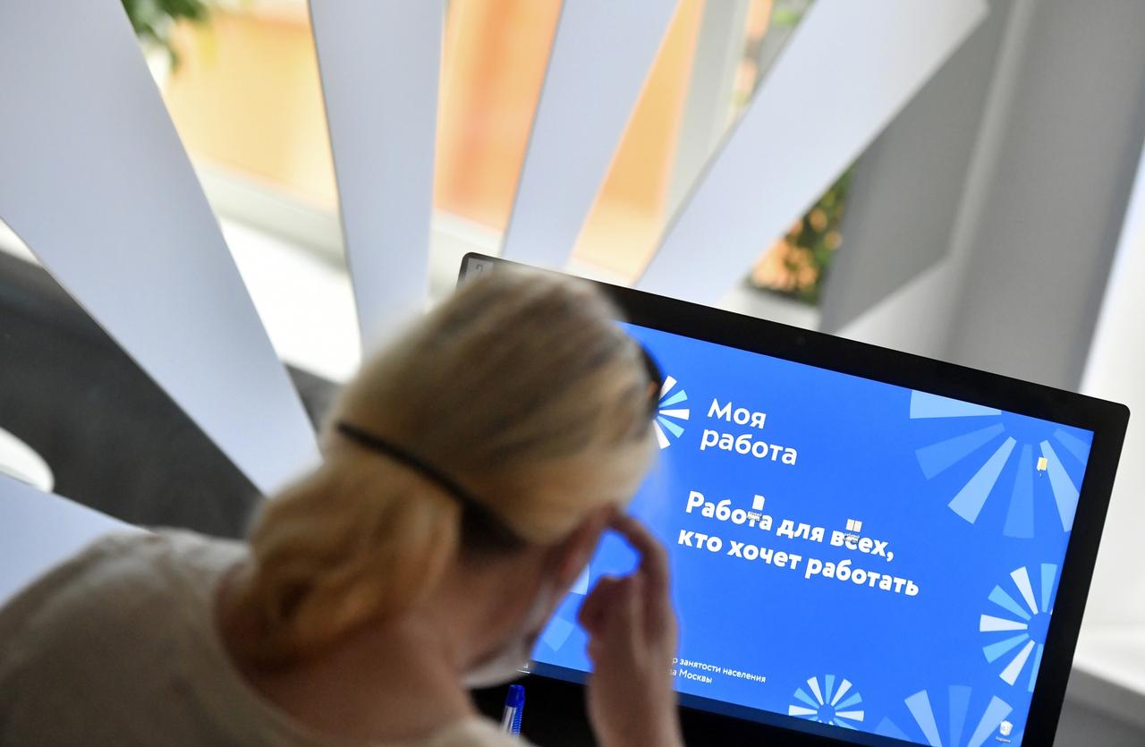 Москвичам перечислили открытые вакансии для начинающих и опытных специалистов