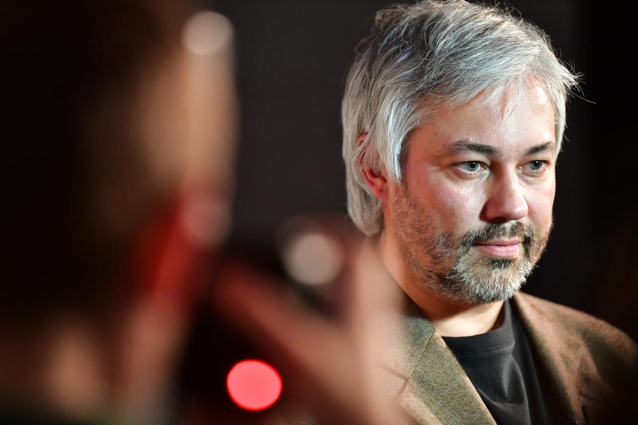 Известный российский телеведущий раскрыл свои доходы