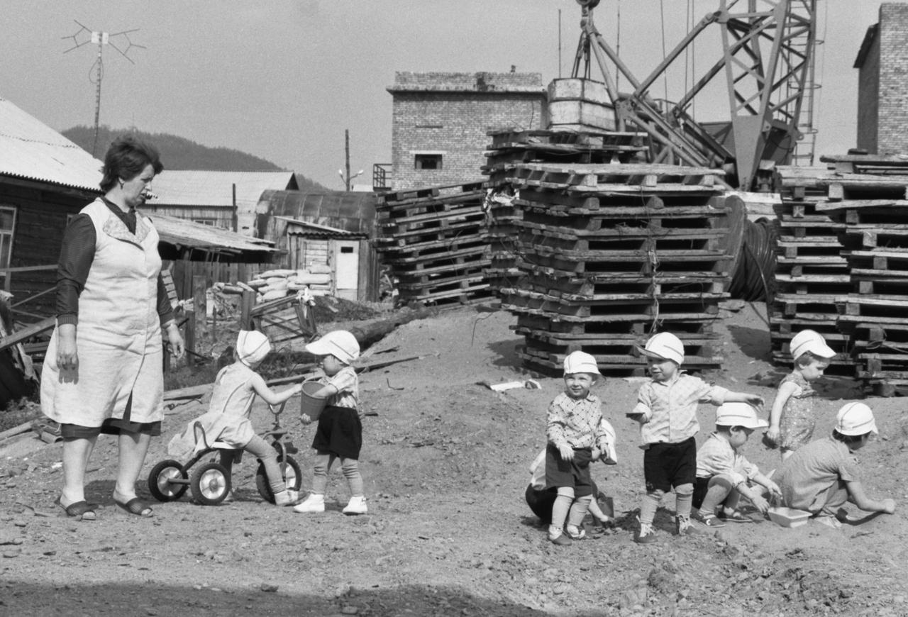 Россияне вспомнили опасные места для детских игр в СССР