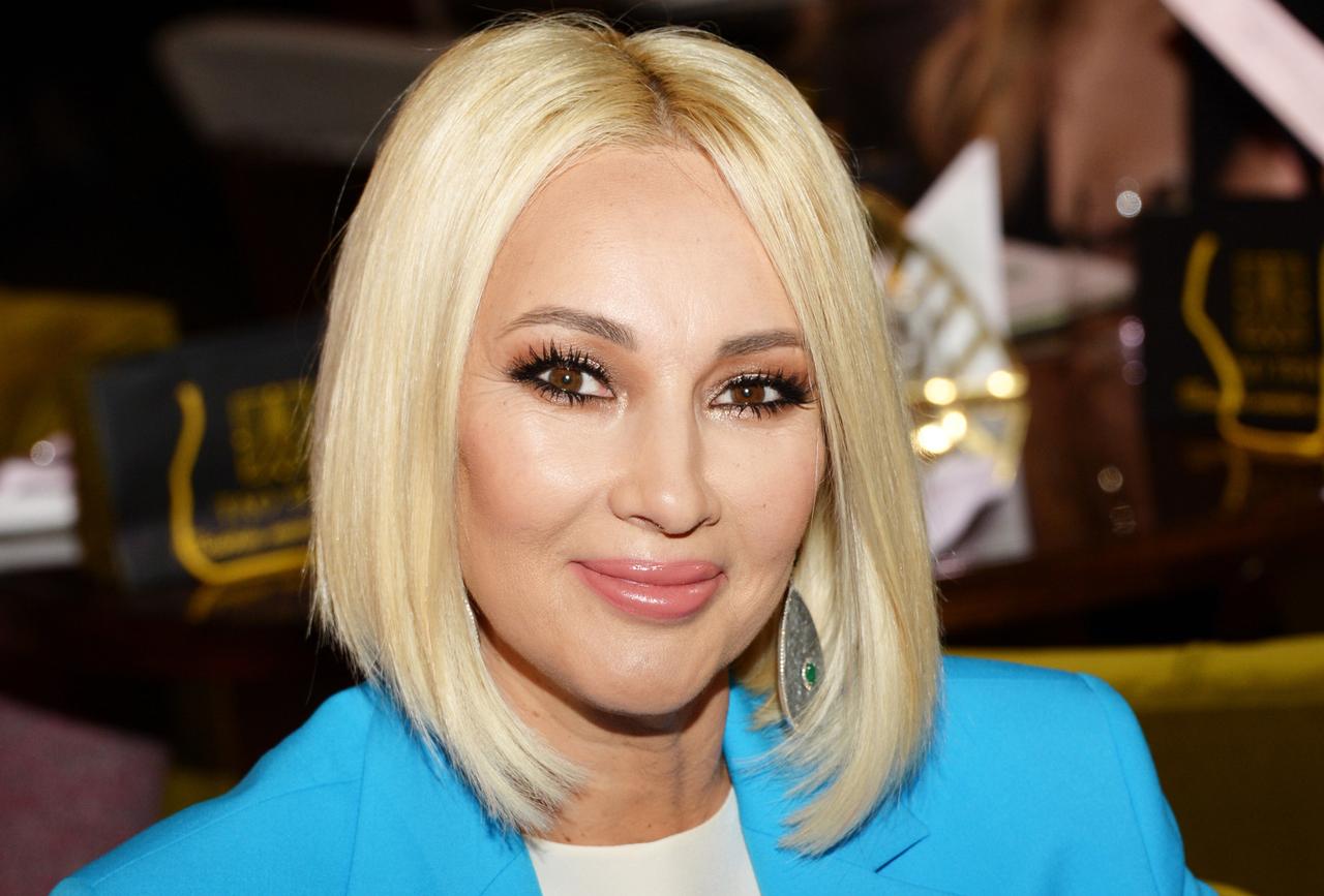 51-летняя Лера Кудрявцева показала лицо без фильтров