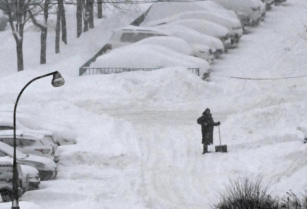 Москвичей вновь предупредили о погодной опасности