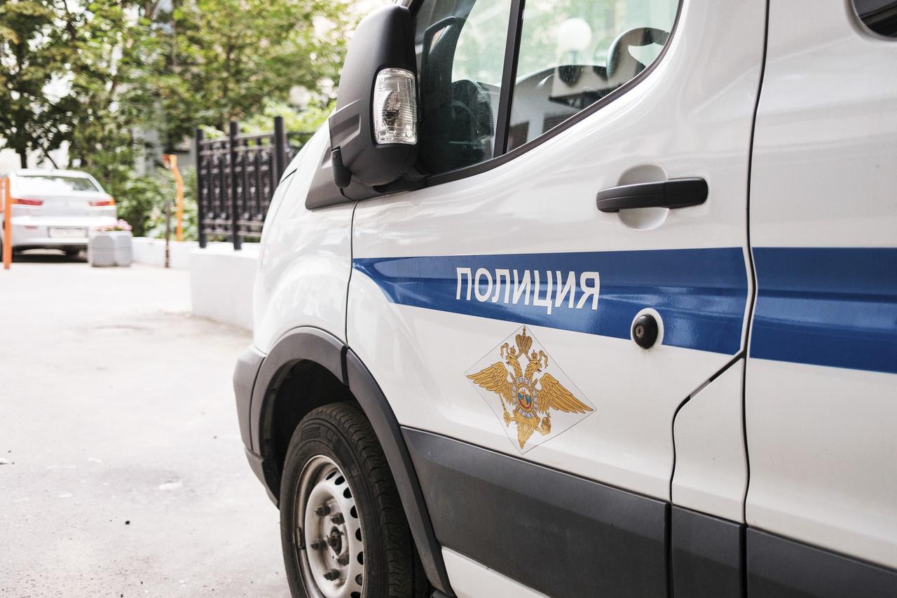 В квартире дочери крупного бизнесмена в Москве обнаружили скрытую камеру