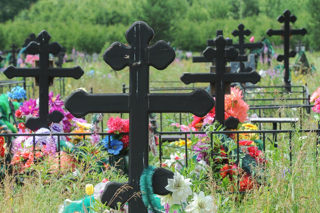 Перечислены основные мошеннические схемы при похоронах