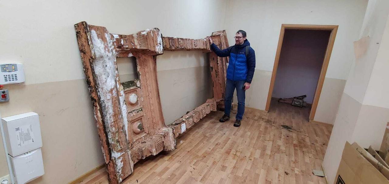 Стала известна стоимость спасенного столичными активистами старинного наличника