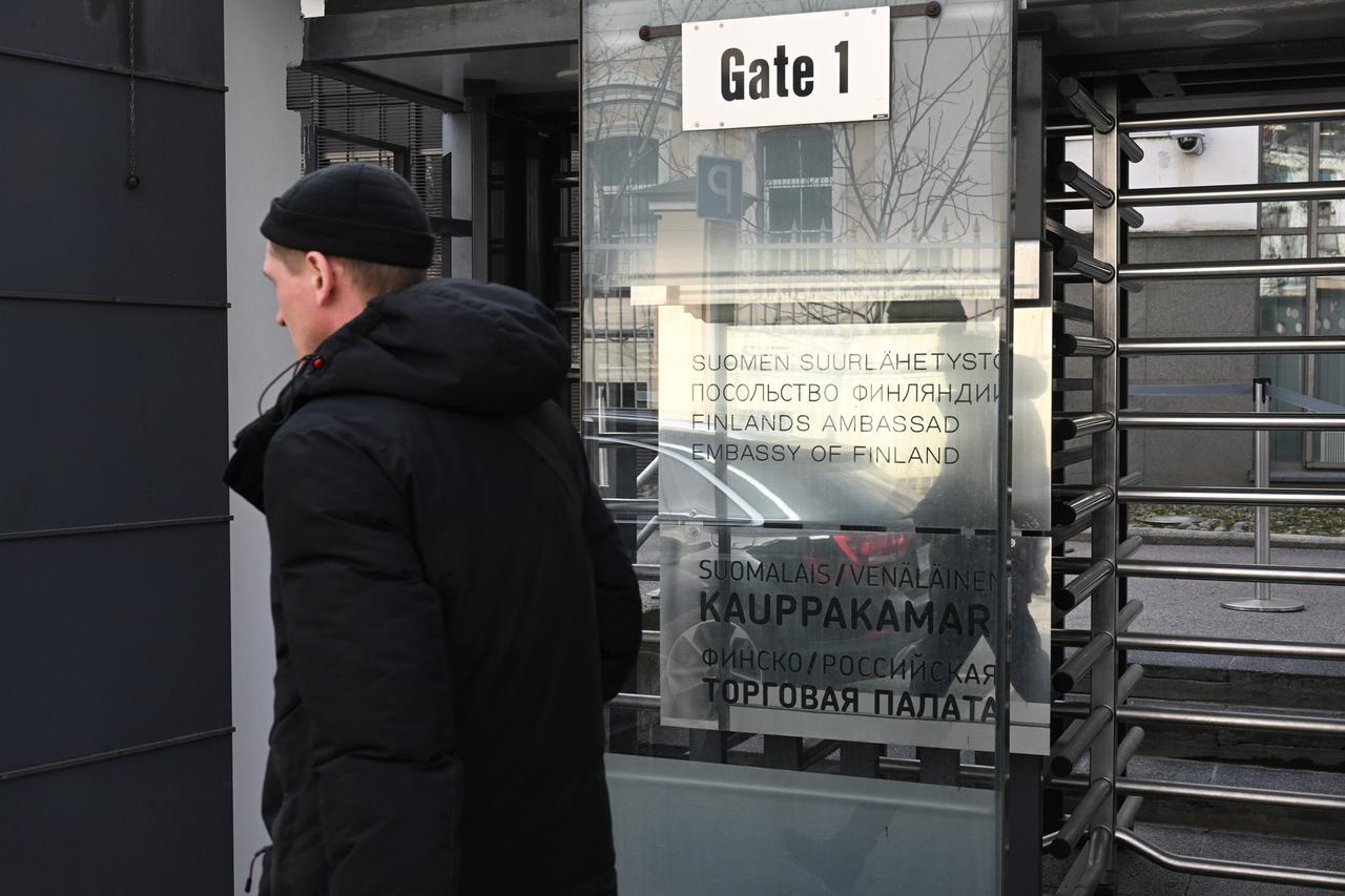 Письмо с неизвестным порошком прислали в посольство Финляндии в Москве