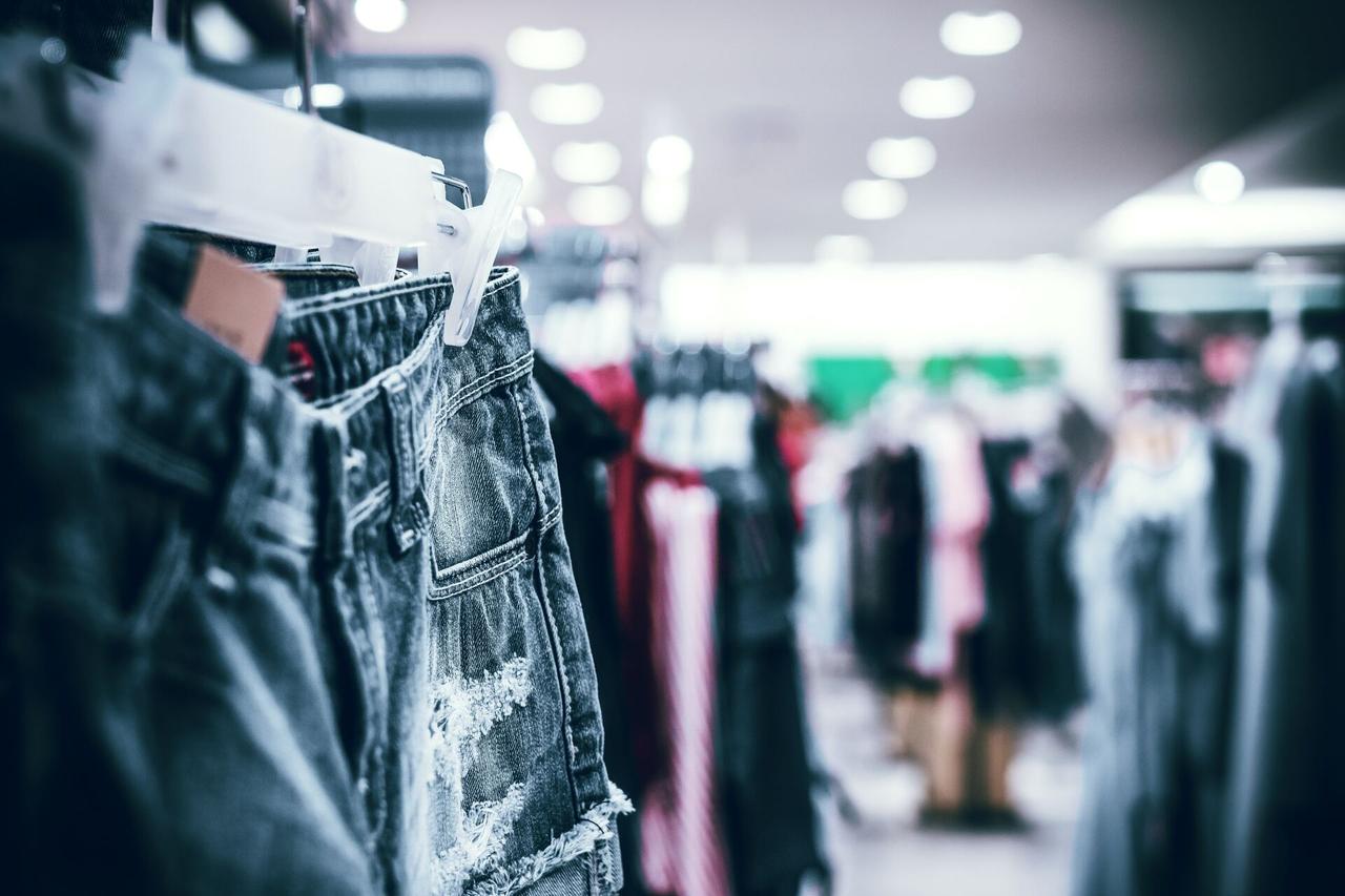 Стилист Лисовец назвал говорящие об отсутствии вкуса вещи