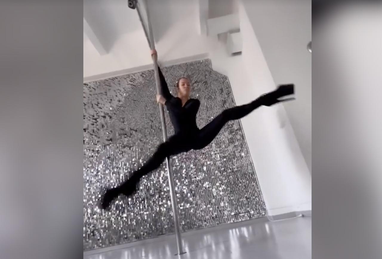 Ида Галич опубликовала видео танца на пилоне