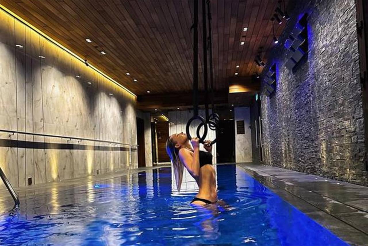 Экс-жена Кержакова показала фигуру в купальнике после похудения