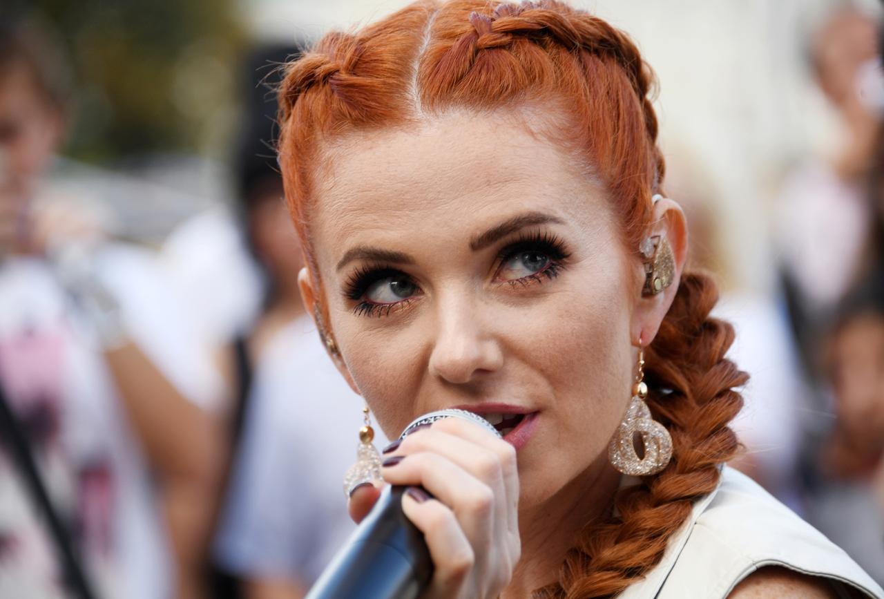 Беременная экс-солистка t.A.t.u раскрыла свои правила воспитания детей