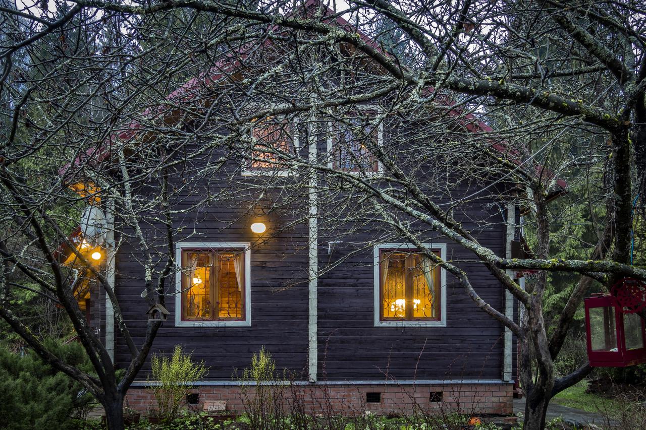 Названа средняя стоимость аренды дома в Москве и области