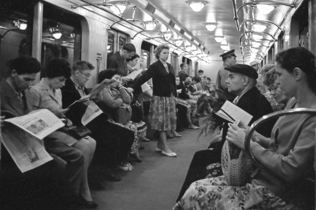 Пользователи сети назвали главное различие советских и современных москвичей