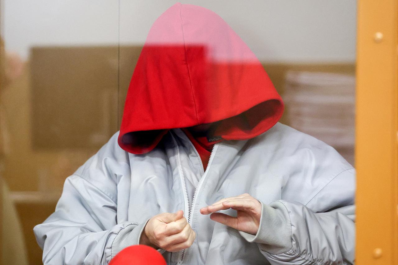 Раскрыта стоимость наряда Блиновской для поездки в изолятор